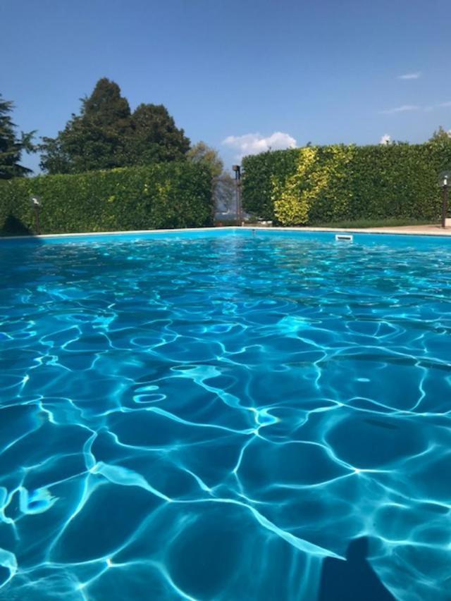 Doctor House Desenzano Lägenhet Desenzano del Garda Exteriör bild